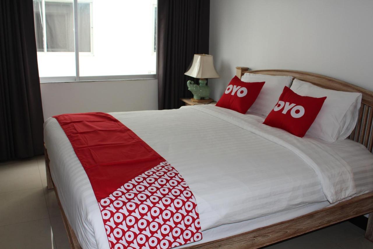 Oyo 75409 Premium The Family Hotel เชียงใหม่ ภายนอก รูปภาพ
